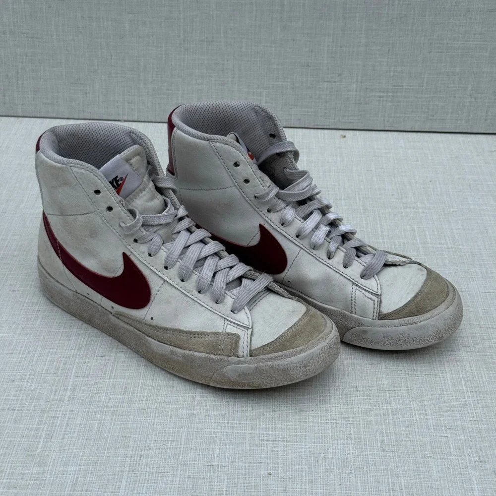 Nike Blazer Mid 77 Vintage‎ High Top Sneakers Shoes Red White Size 4.5Y Retro